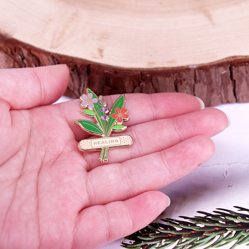 1個入り「HEALING」ハーバルフラワーエナメルピン -  - Herbal Wellness Healthcare のレビューと価格